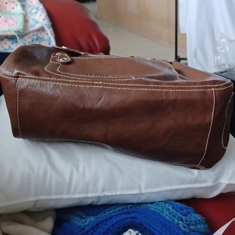 ‘Unlisted by Kenneth Cole’ Handbag, brown